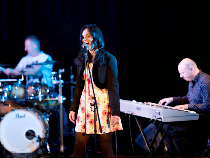 Céline Bossu & Les Garcons